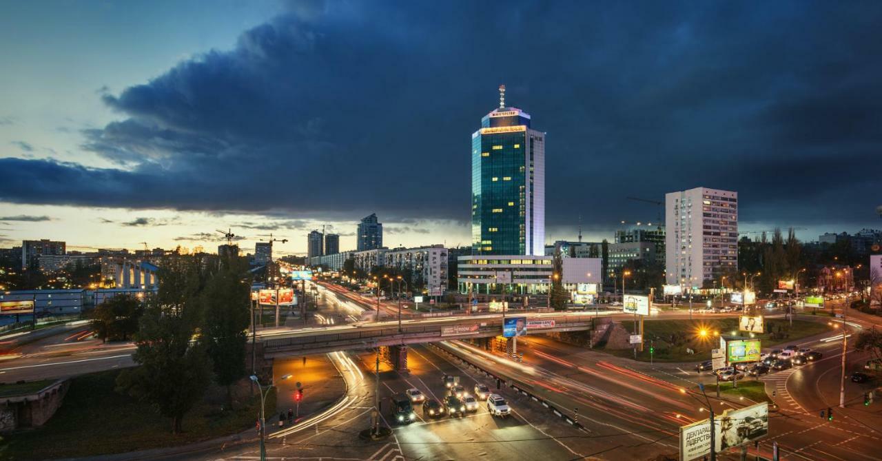 Loft Apartment Near Smart Plaza Polytech Kiev Esterno foto